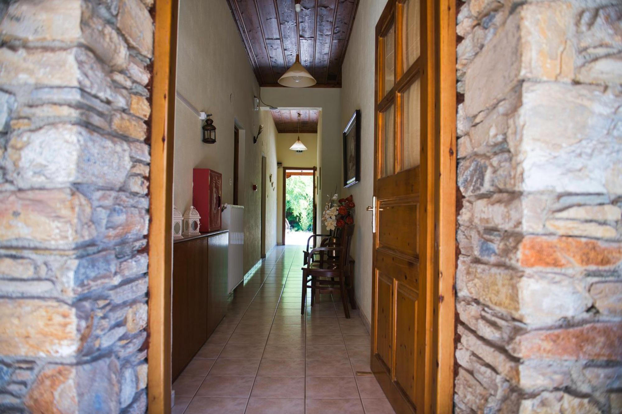 Naftilos Guest House Kala Nera Eksteriør billede