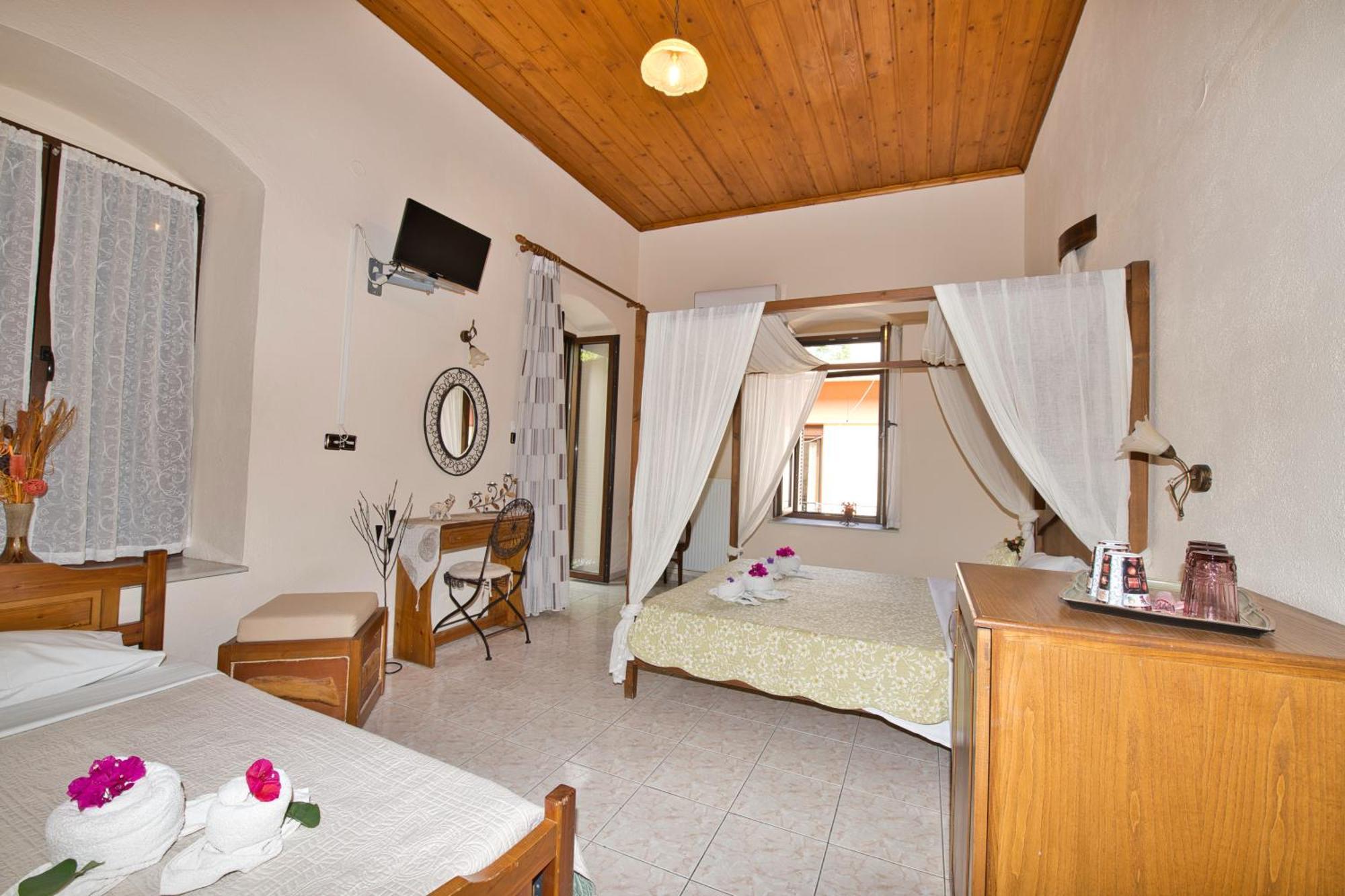 Naftilos Guest House Kala Nera Eksteriør billede