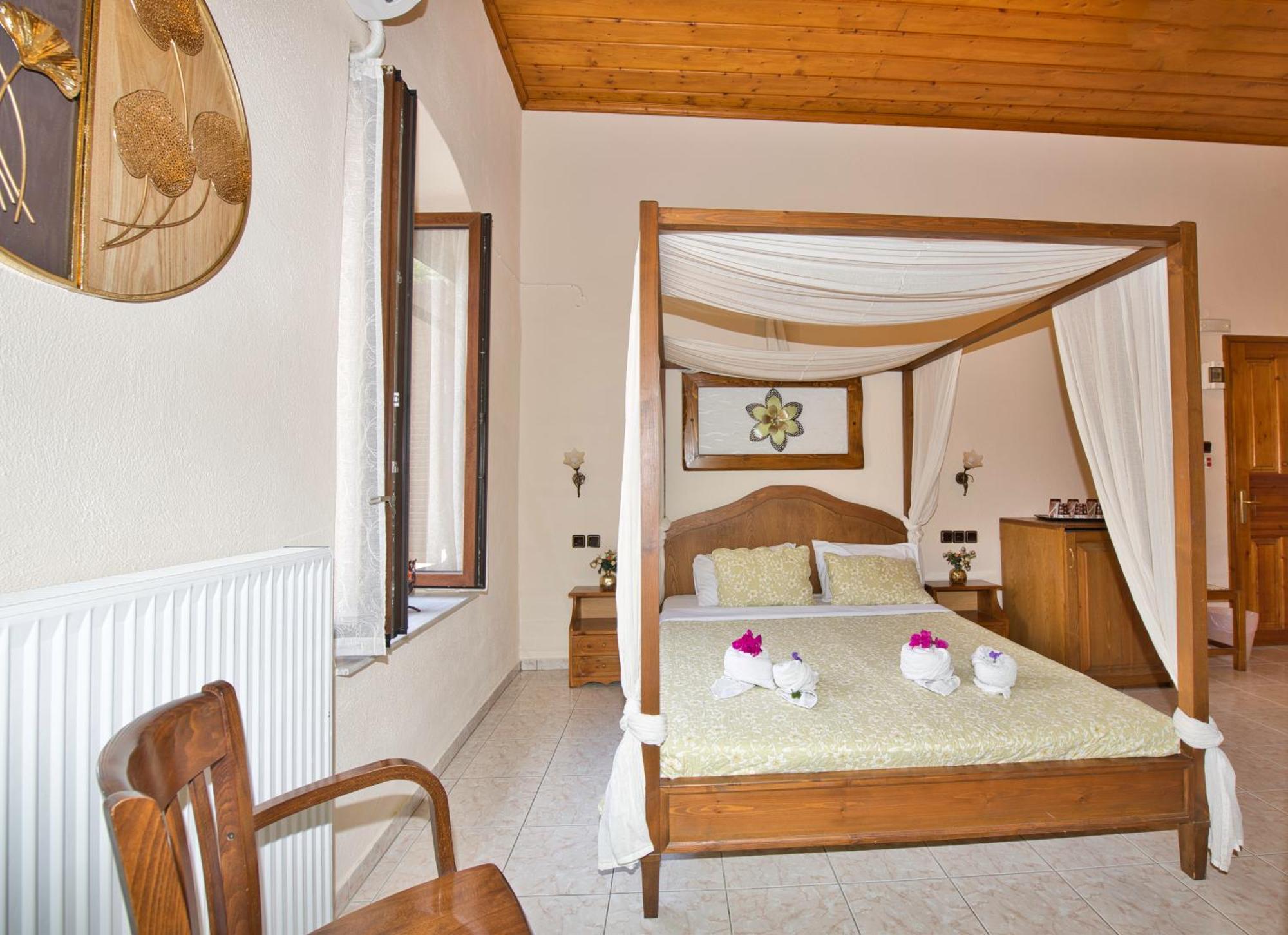 Naftilos Guest House Kala Nera Eksteriør billede